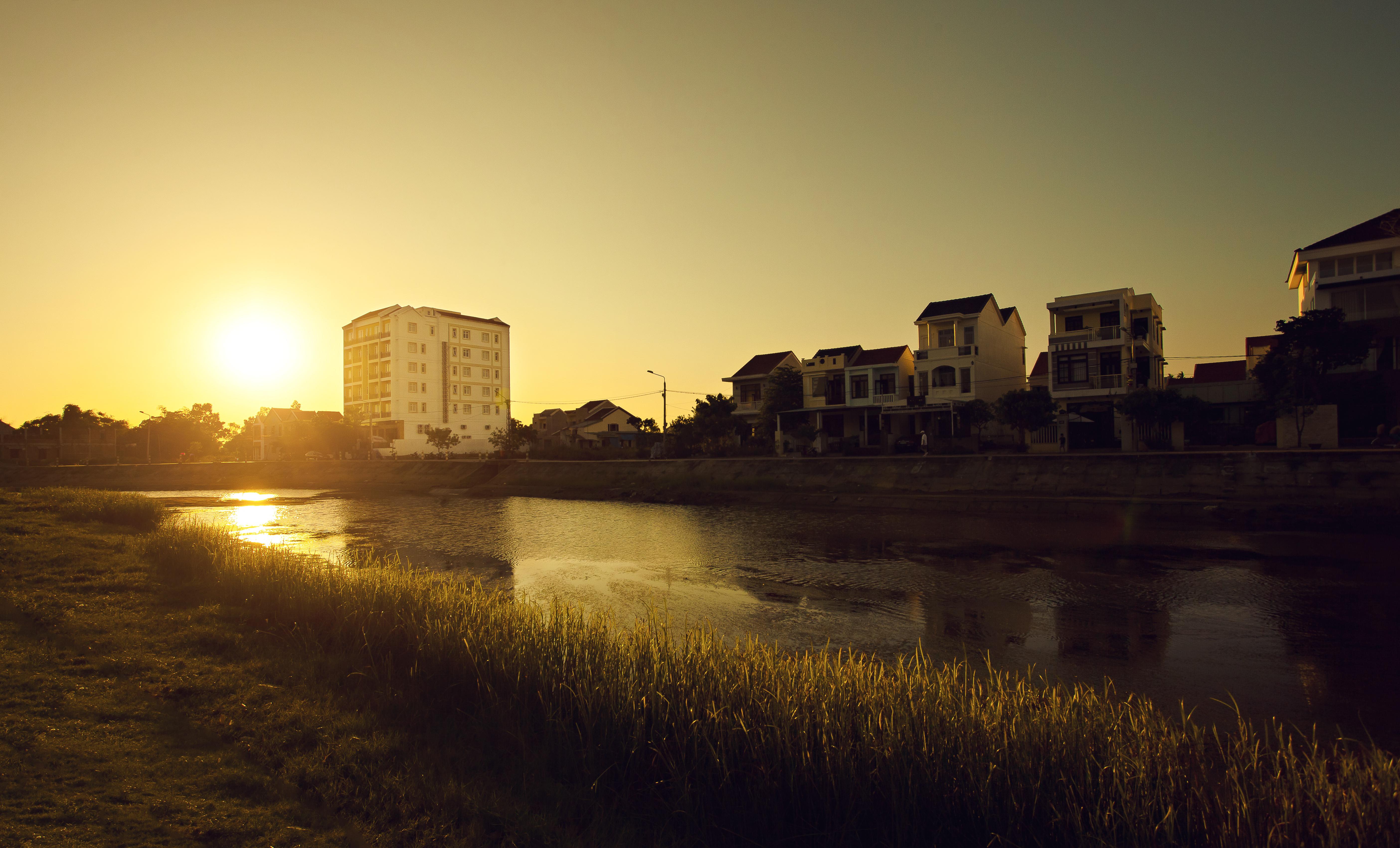 Royal Riverside Hoi An Hotel & Spa Екстер'єр фото