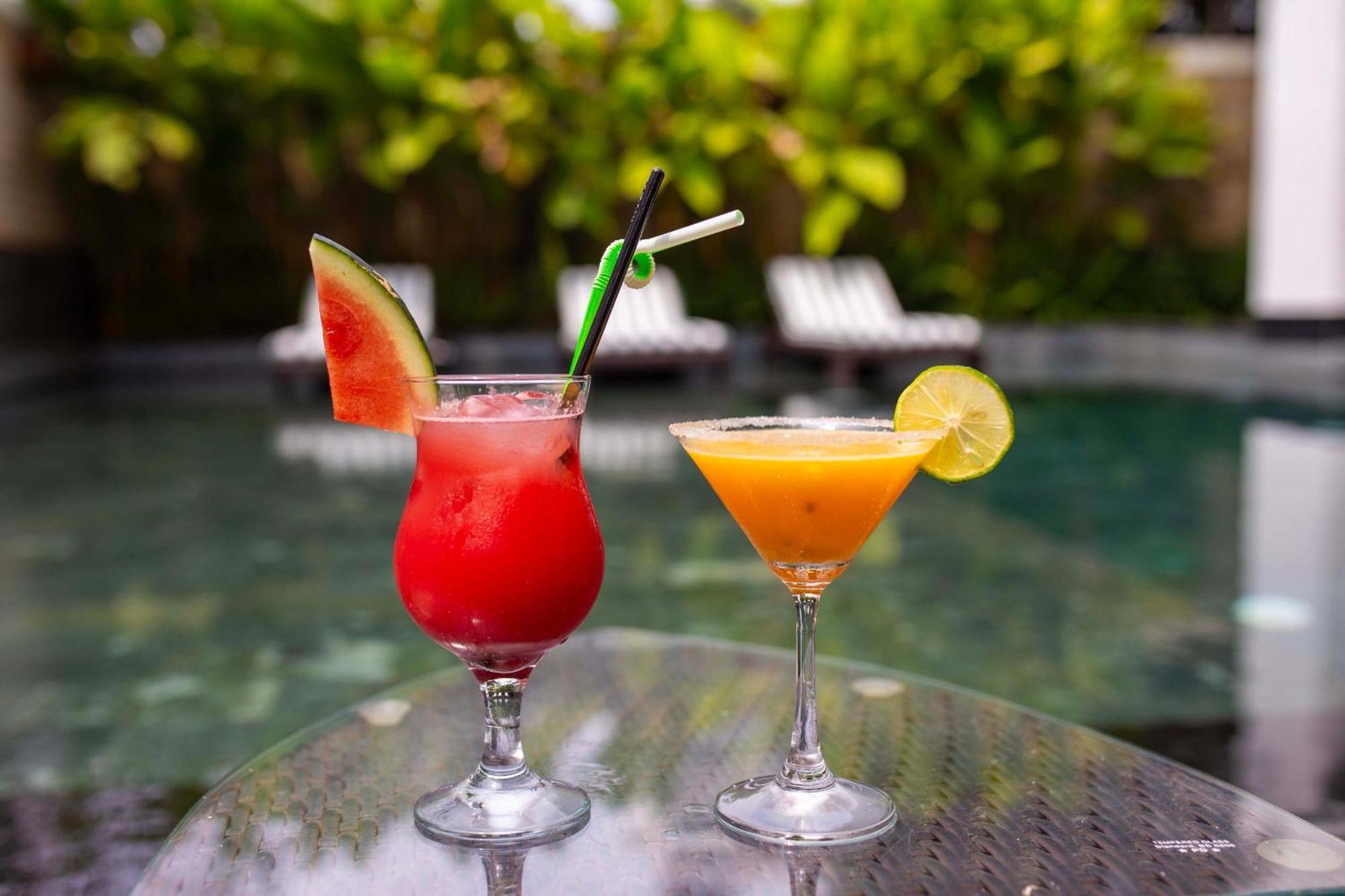 Royal Riverside Hoi An Hotel & Spa Екстер'єр фото